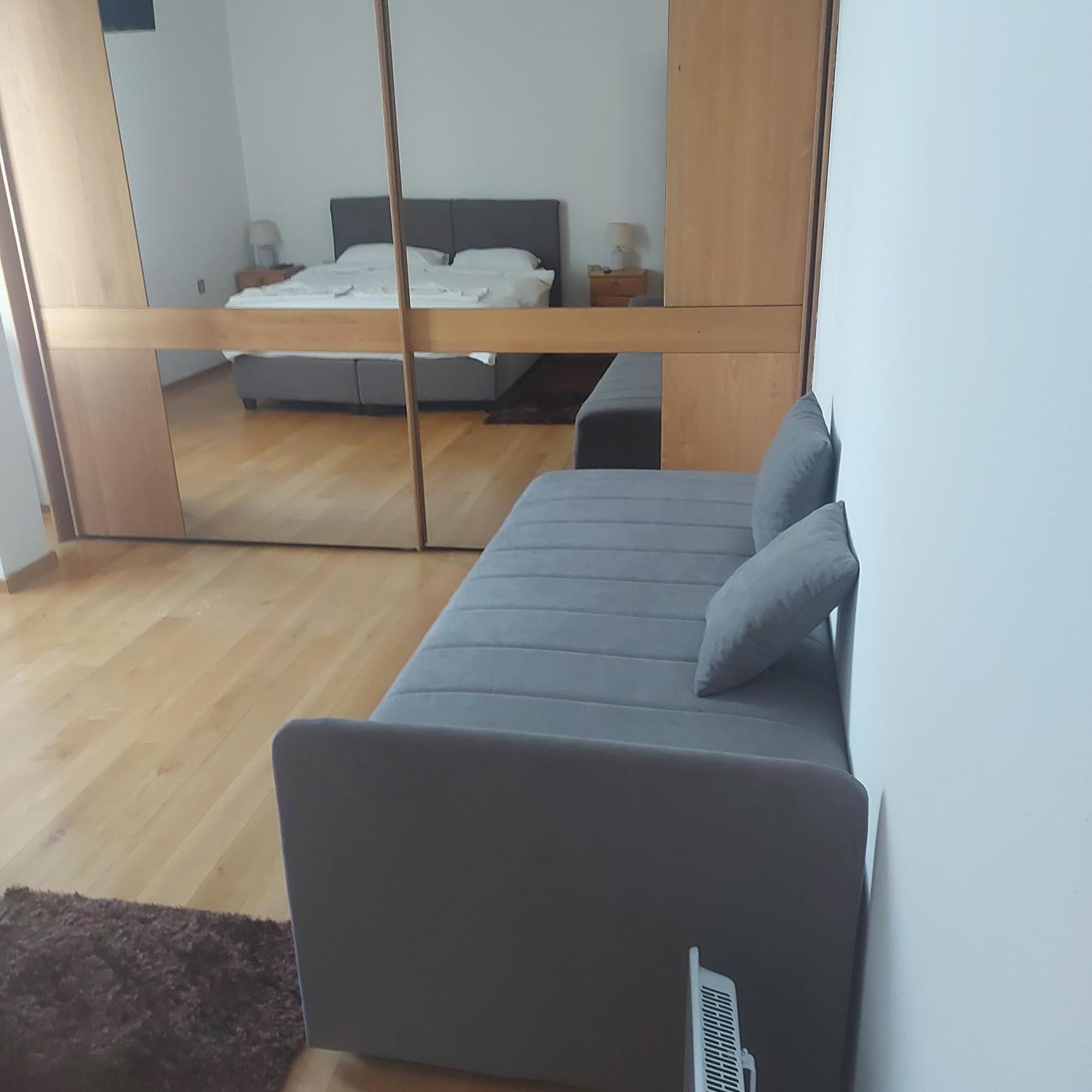 Apartman Centar Bulevar Ex Sa Garazom Banja Luka Exterior photo